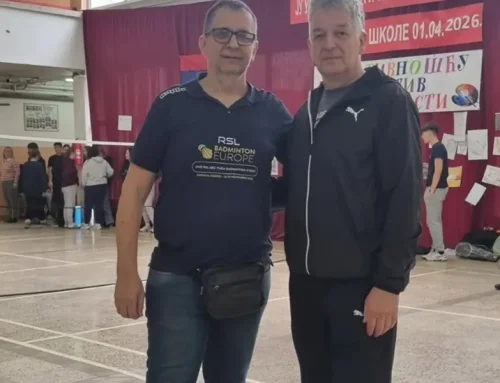 Badminton conquers high school students